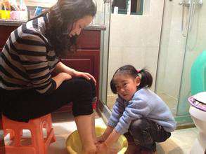 1457428264415772.jpg tank007強光手電筒祝廣大母親三八婦女節(jié)快樂.jpg