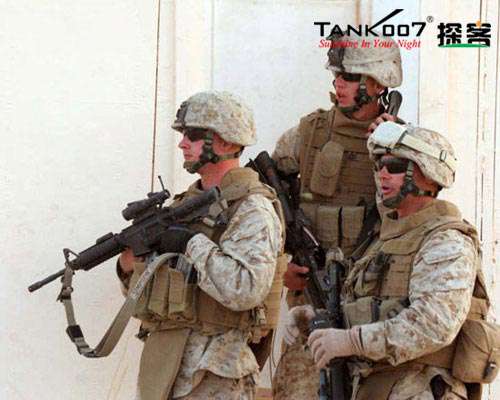 無(wú)處不在的中國(guó)制造——?jiǎng)e懷疑，美軍戰(zhàn)術(shù)手電也是中國(guó)制造的！！